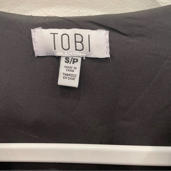 Tobi Dresses Cherry Print Wrap Dress Size Small. - Picture 5 of 8